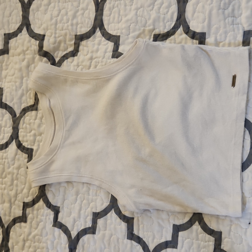 Hollister Ribbed white crop top